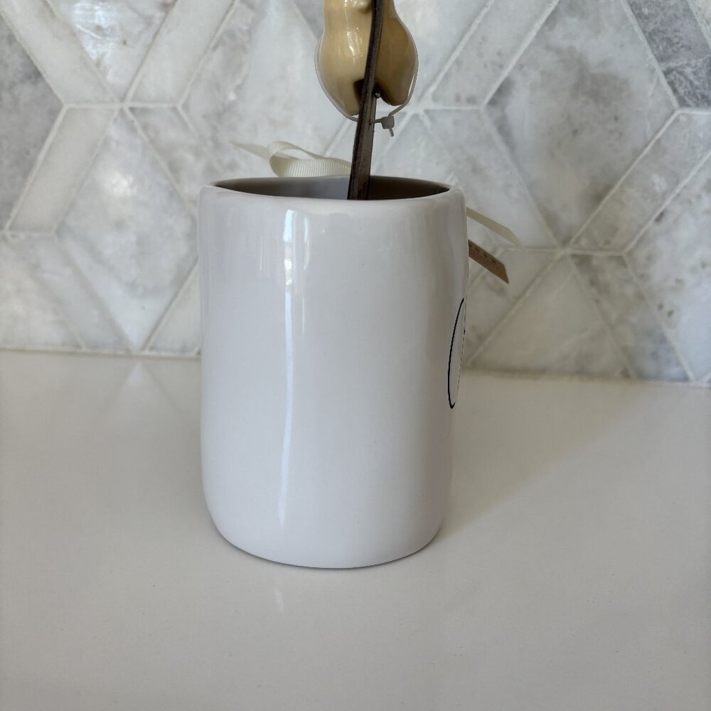 Rae Dunn Chirp White Mug with Yellow Chick Mug Charm New - Picture 5 of 9